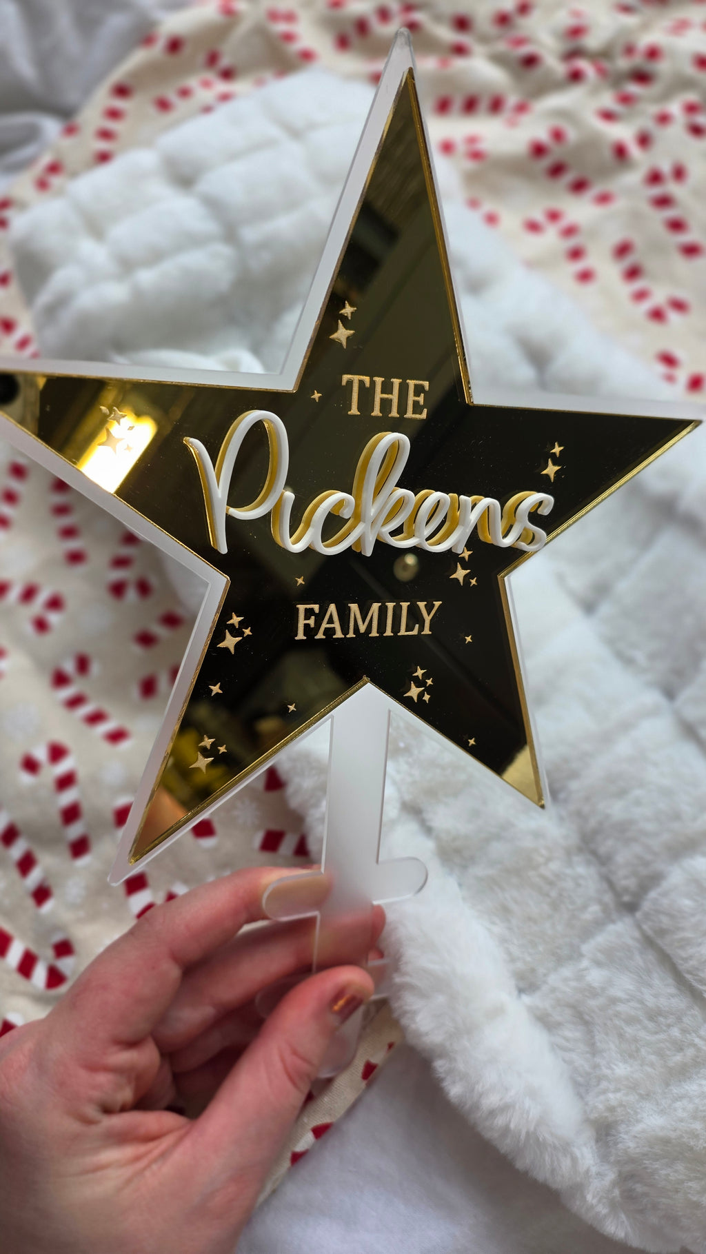 Luxe Star Tree Topper — 3D Raised Name