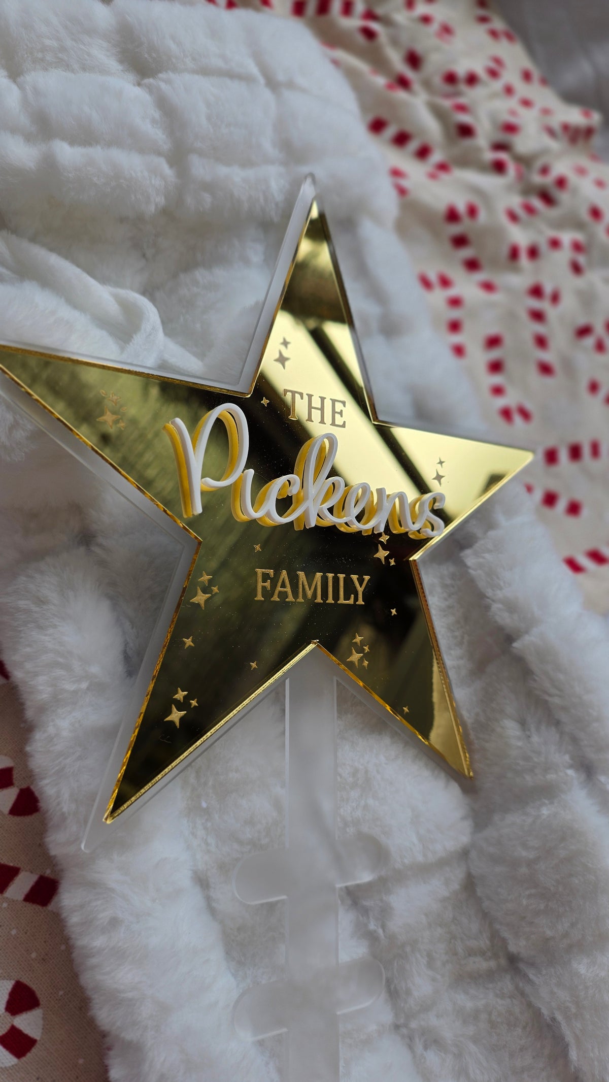 Luxe Star Tree Topper — 3D Raised Name